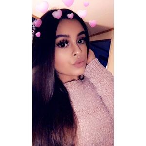 Meet your Posher, Alena